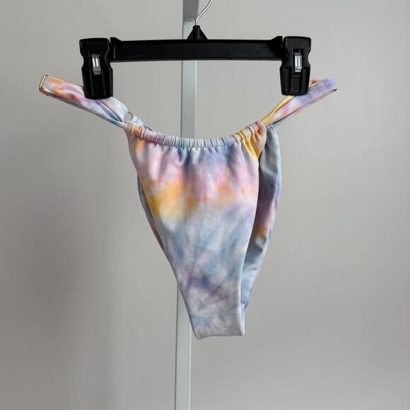 Women's Skate Bikini‎ Bottoms Size M Multi-color - Picture 1 of 6